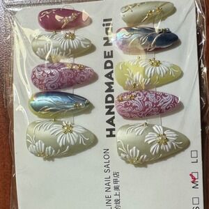 Handmade Nail Art Press On‎ Nails Daisy Floral Designs Manicure Set